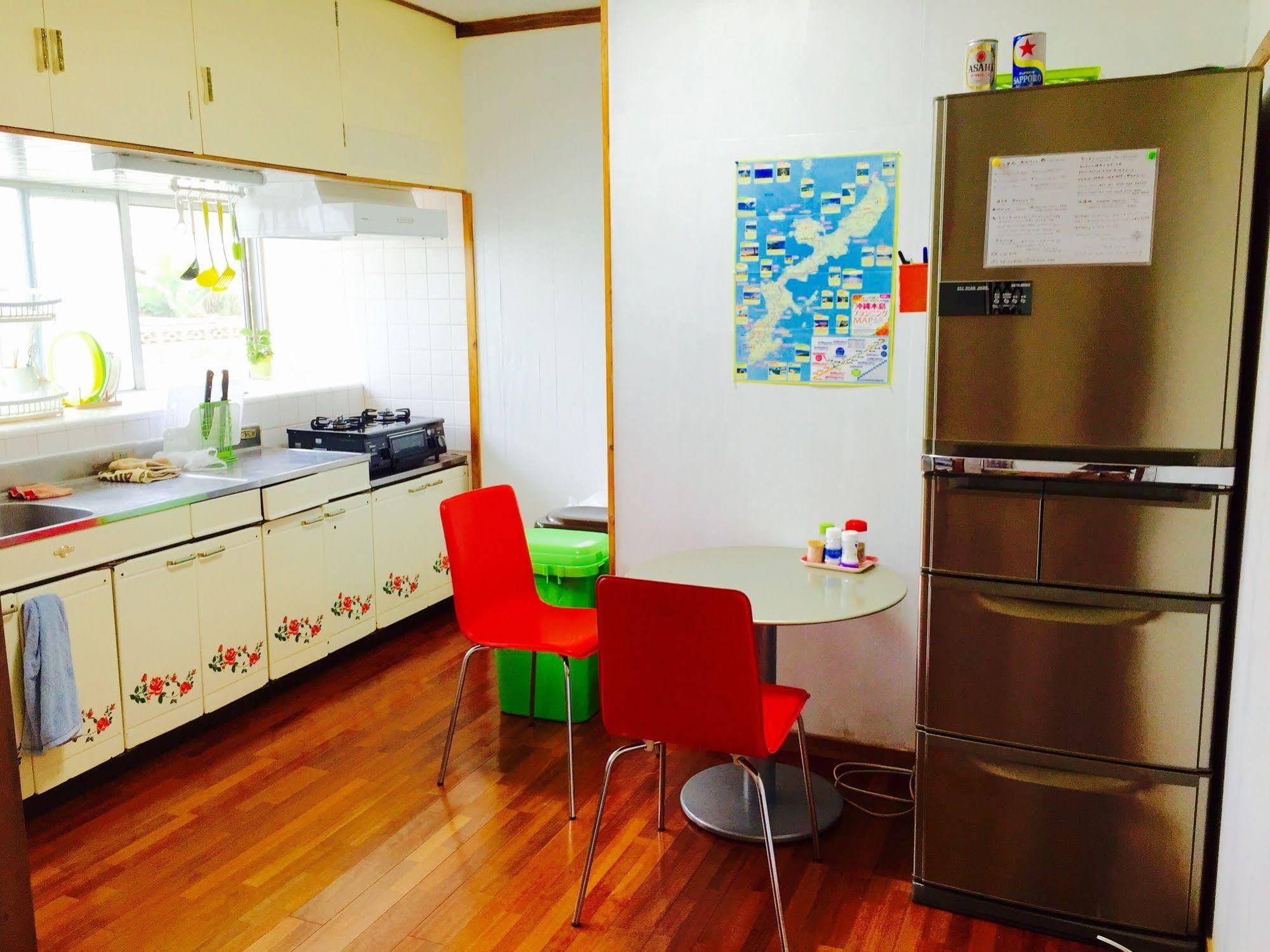 Guesthouse Seagull Village Motobu Exterior photo
